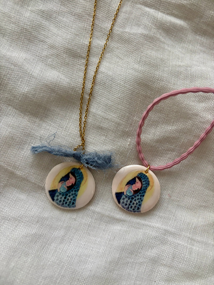 Medalla Virgen Manto Azul
